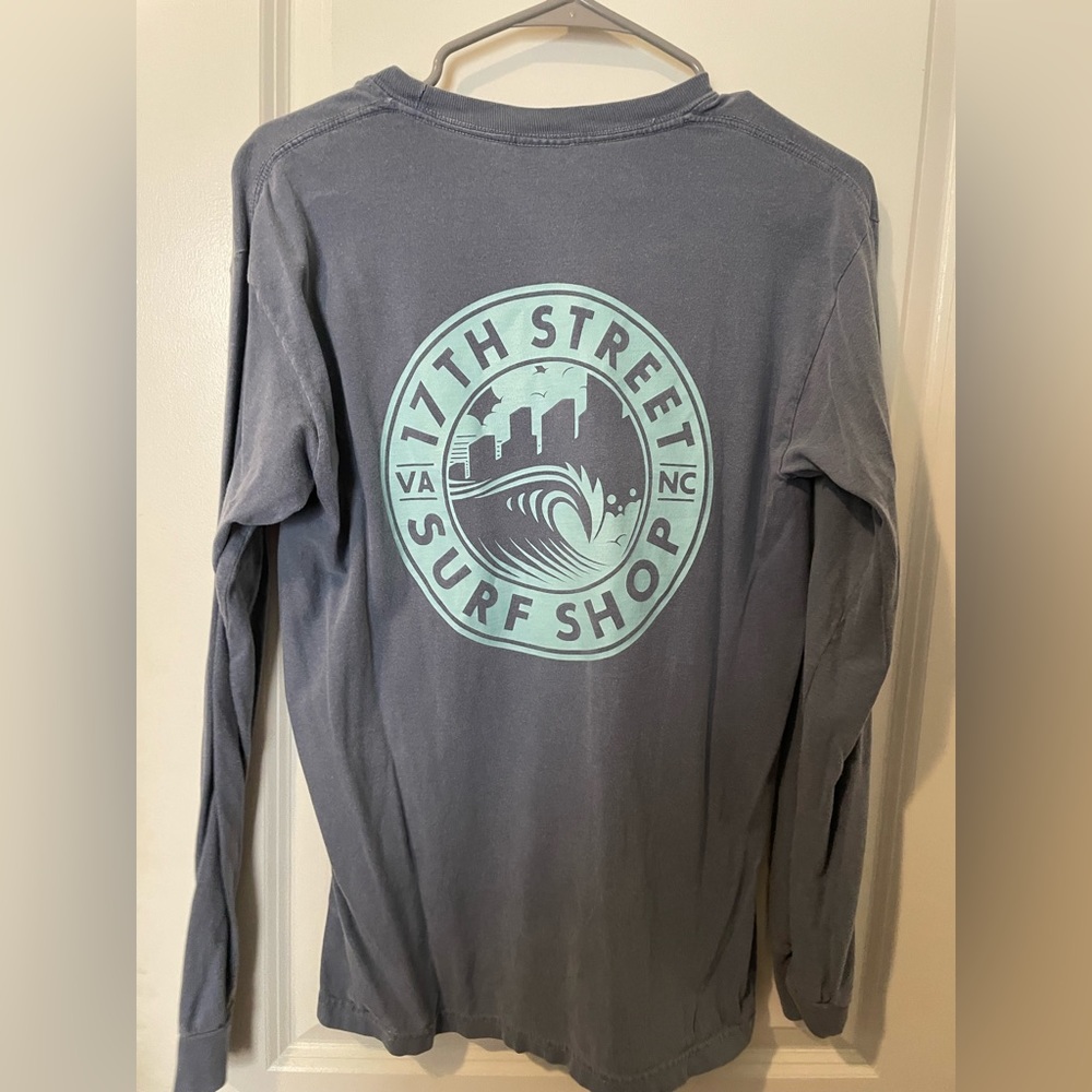 Long sleeve t shirt